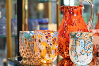 Un Mondo di Splendore Vetroso